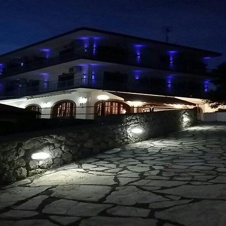 Thomas Art Hotel 펠레카스 외부 사진